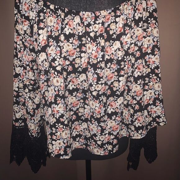 Haute Monde Top - Picture 4 of 6